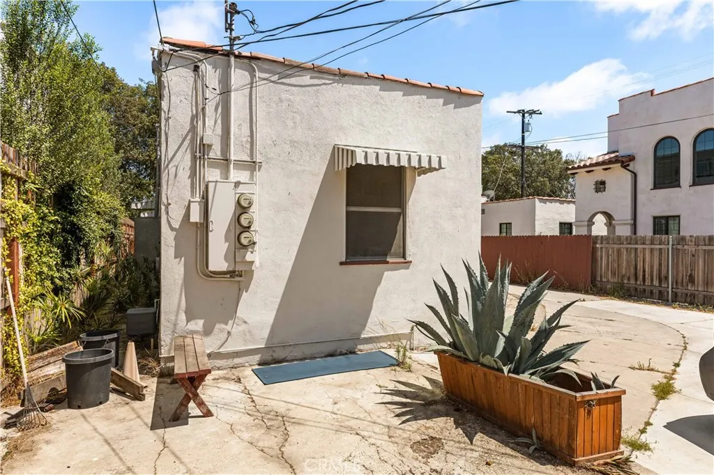 8947 Hubbard, Culver City, CA 90232 - Photo 3 of 10, Culver City, CA