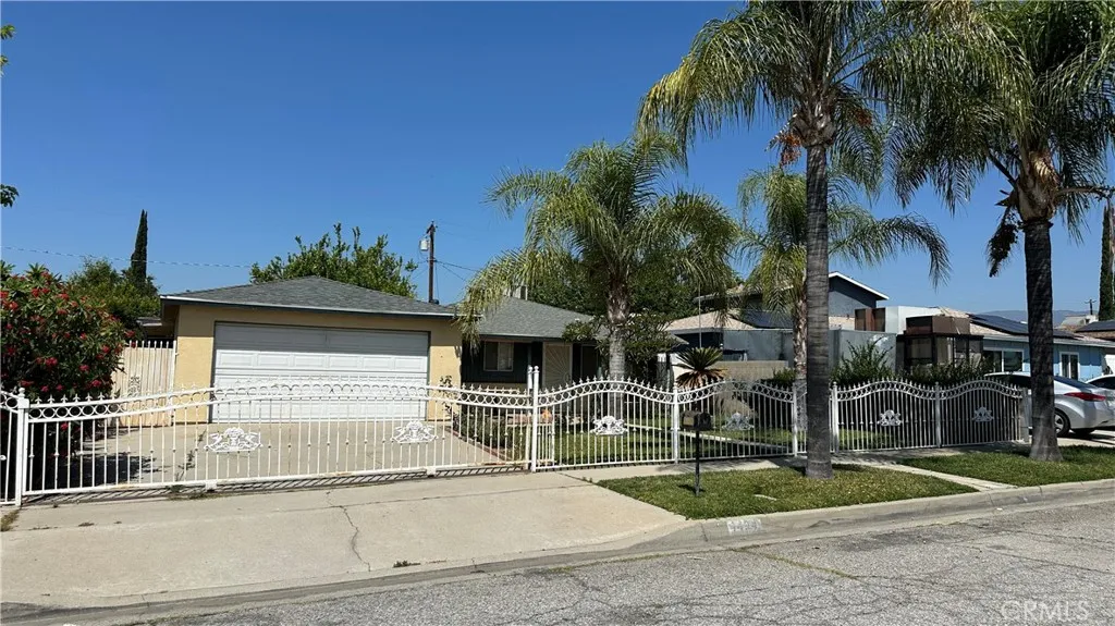 1424 Lynwood Way, Highland, CA 92346 - Photo 4 of 25, Highland, CA
