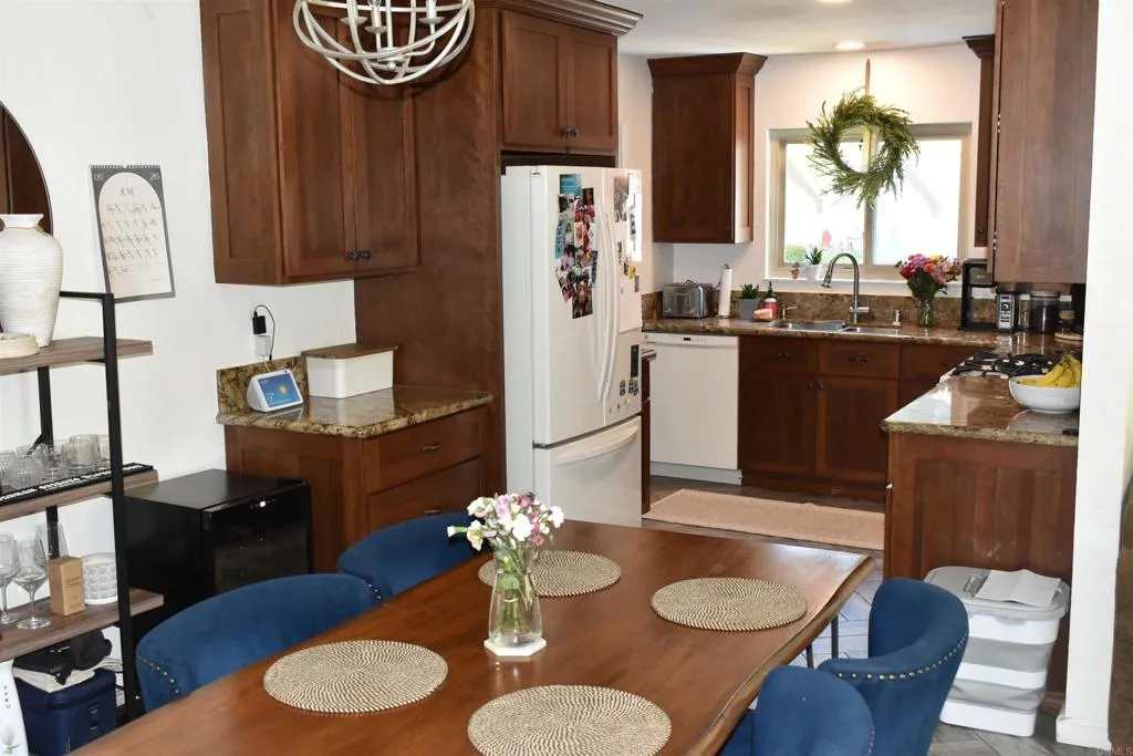 https://cdn.realtyfeed.com/cdn/127/306758771/aa6b020b84cae3c0f475b9d24047b826.webp