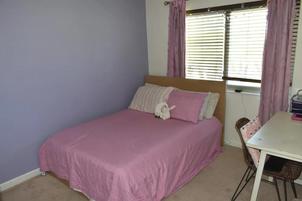 https://cdn.realtyfeed.com/cdn/127/306758771/eff952185699abe0bae1cef24bb648bf.webp