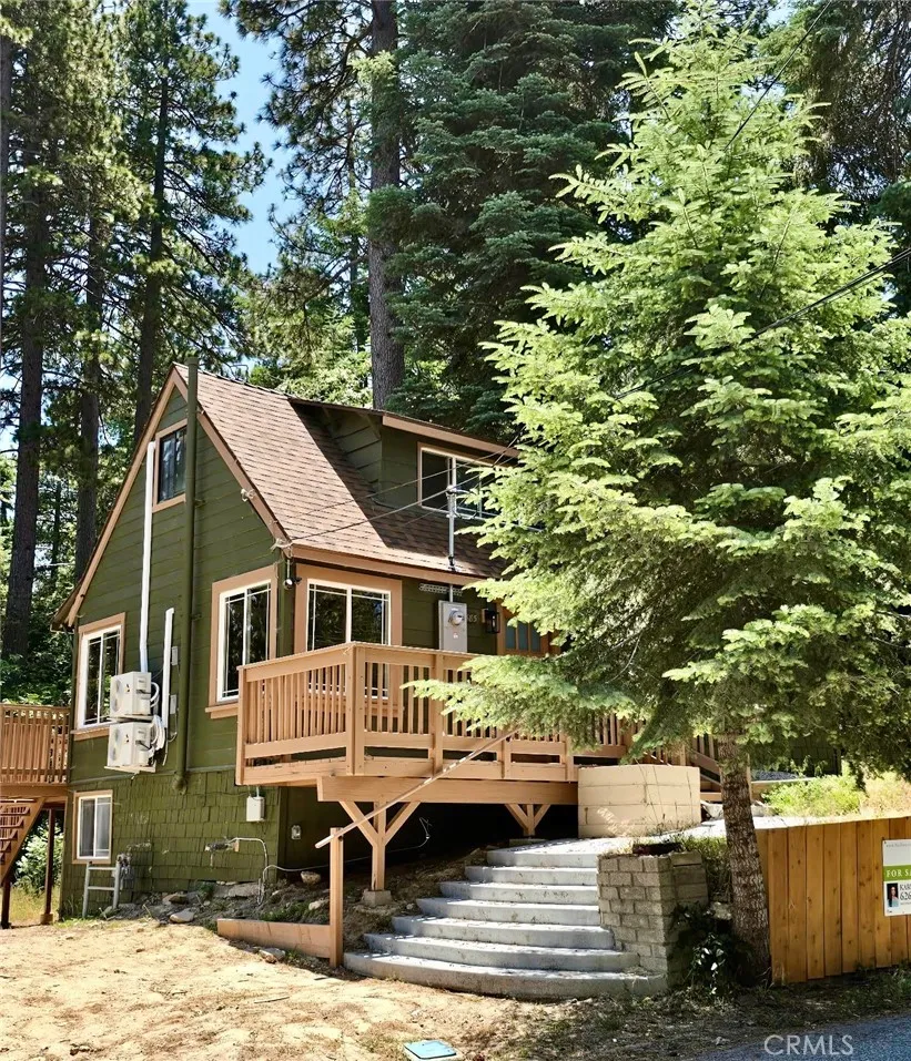 585 Arrowhead Villa Road, Lake Arrowhead, CA 92352 - Photo 4 of 30, Lake Arrowhead, CA