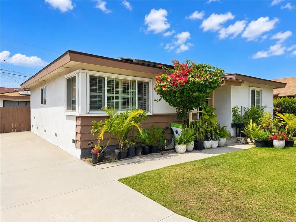 15527 Wheatstone, Norwalk, CA 90650 - Photo 2 of 20, Norwalk, CA