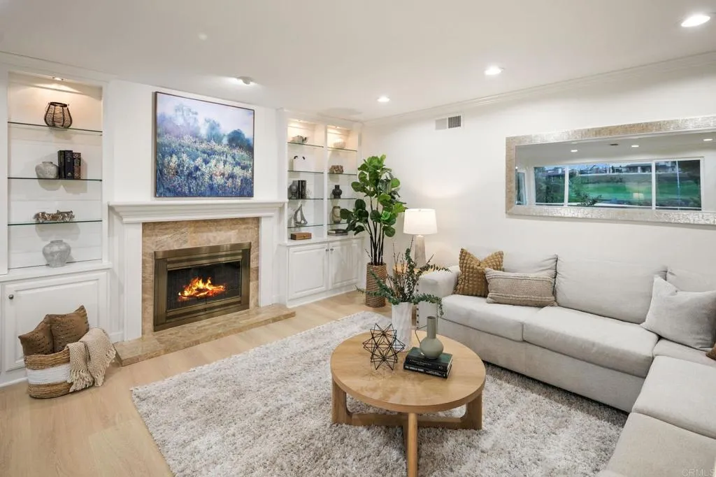https://cdn.realtyfeed.com/cdn/127/306758882/1994a129f4b44a331c46dd2041b5d2d3.webp