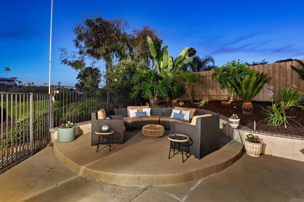 https://cdn.realtyfeed.com/cdn/127/306758882/a565600cca7f01d0391f19b7e699ce3b.webp
