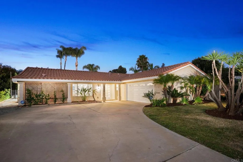 https://cdn.realtyfeed.com/cdn/127/306758882/af0a12d44766d43761917d568b7134a4.webp