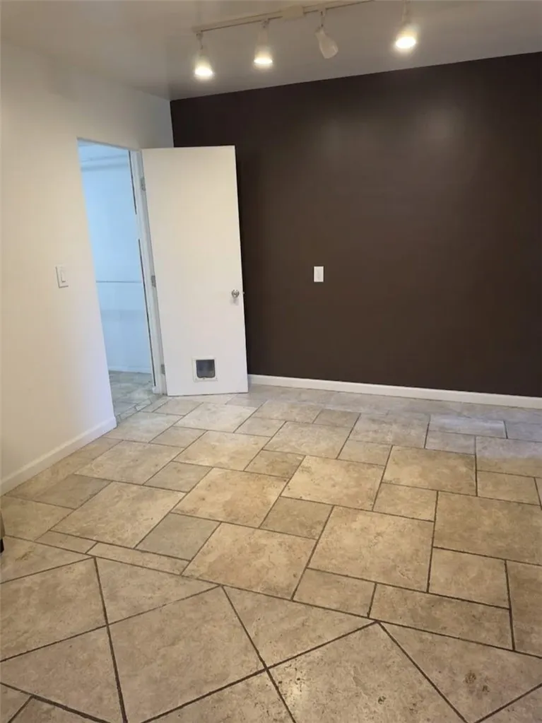 34973 Shasta St, Yucaipa, CA 92399 - Photo 2 of 5, Yucaipa, CA