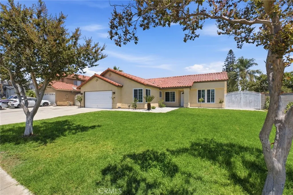 1157 S Vine, Bloomington, CA 92316 - Photo 4 of 29, Bloomington, CA