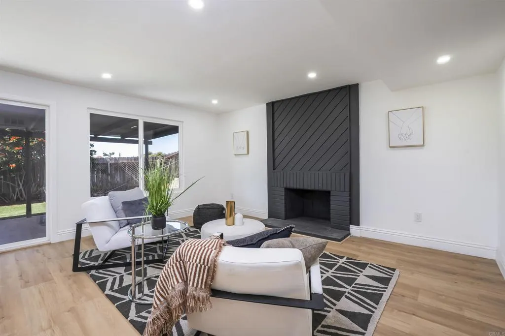 https://cdn.realtyfeed.com/cdn/127/306758920/bbd61aa3956dfb104a579133eeb8c98c.webp