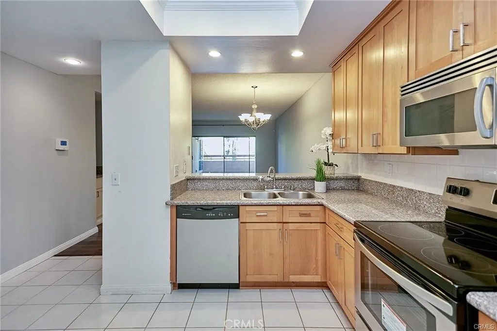 941 W Carson Street Unit 108, Torrance, CA 90502 - Photo 4 of 17, Torrance, CA