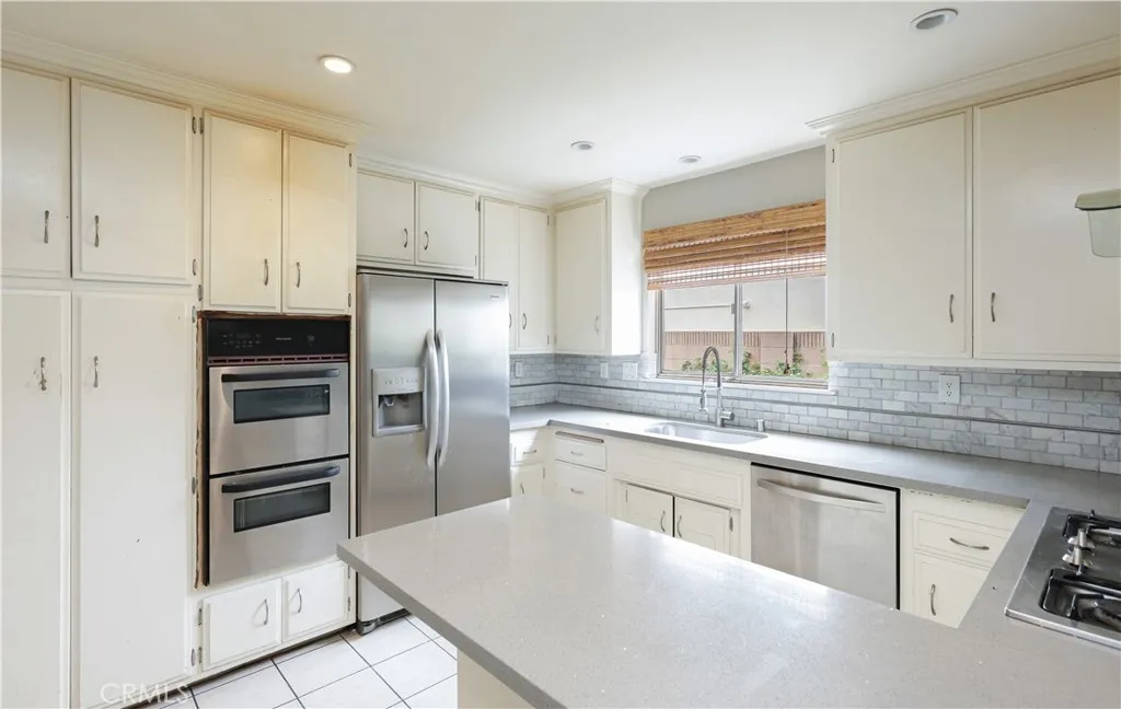 16799 Daisy Avenue, Fountain Valley, CA 92708 - Photo 4 of 10, Fountain Valley, CA
