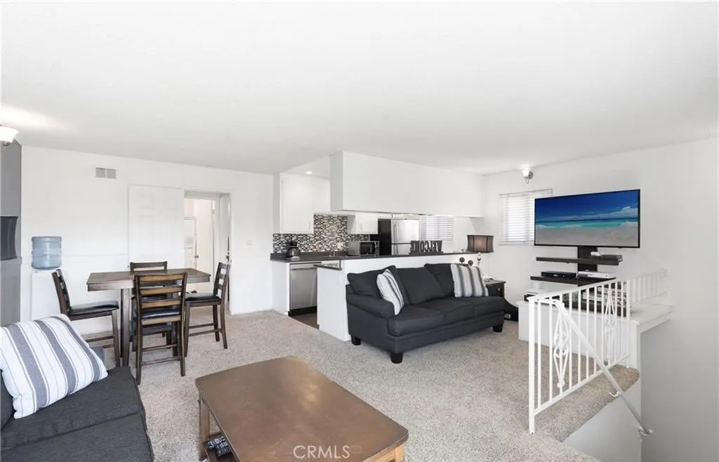 3206 W Balboa Boulevard, Newport Beach, CA 92663 - Photo 4 of 11, Newport Beach, CA