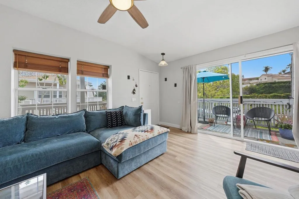 https://cdn.realtyfeed.com/cdn/127/306758943/4cb840f8b080f73290fa26cc1eb9d43d.webp
