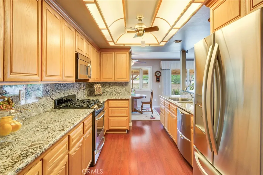 1900 Brae Burn Drive, Corona, CA 92882 - Photo 4 of 29, Corona, CA