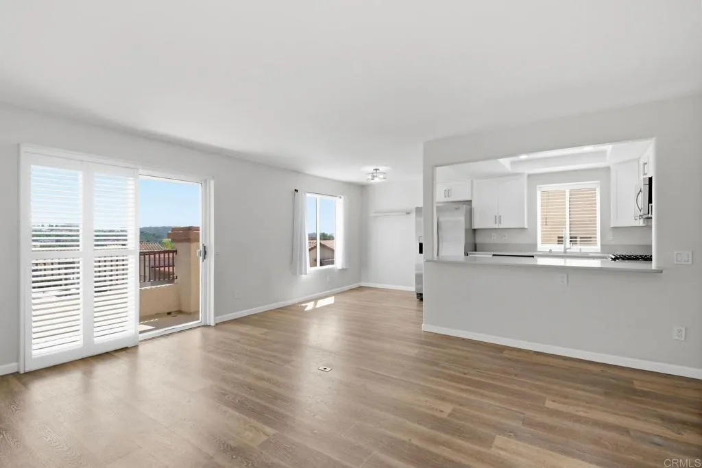 https://cdn.realtyfeed.com/cdn/127/306758955/667e91164d4b6e6c1af2cbf11fb479c2.webp