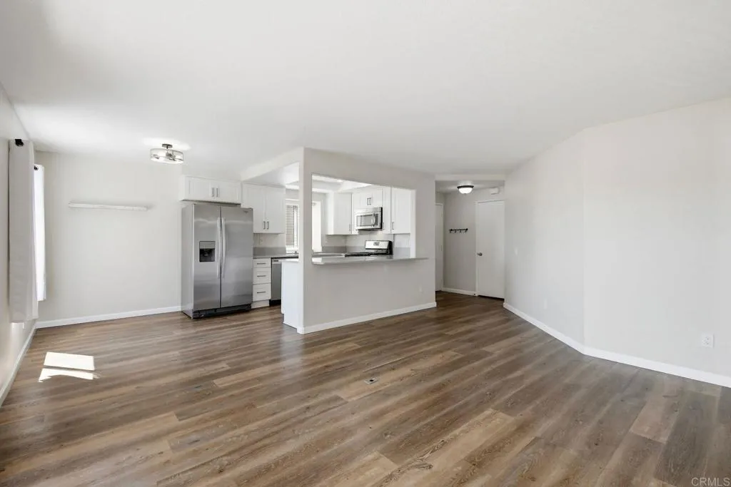 https://cdn.realtyfeed.com/cdn/127/306758955/fce8f333fbe44fb861cac72e63bf9866.webp
