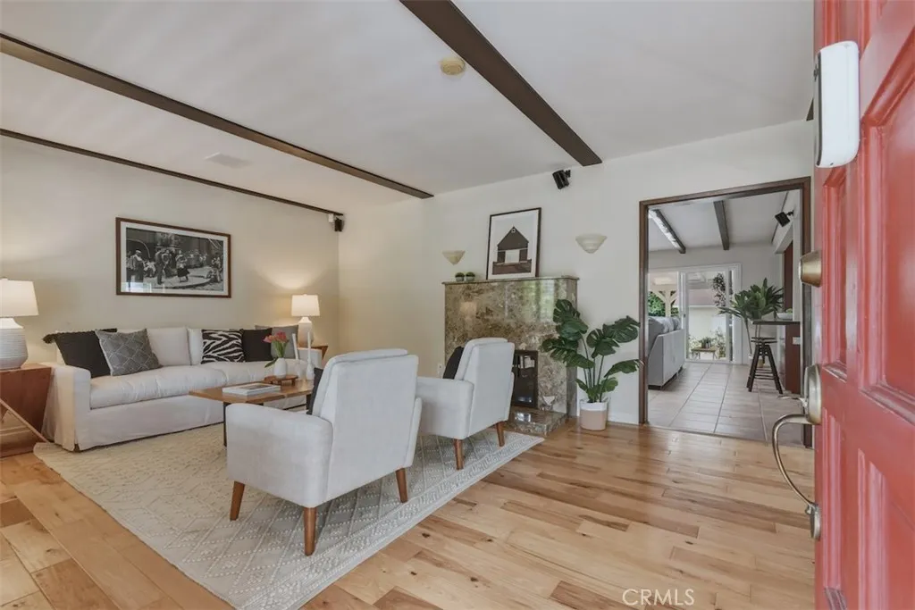 14451 Greenleaf Street, Sherman Oaks, CA 91423 - Photo 5 of 40, Sherman Oaks, CA