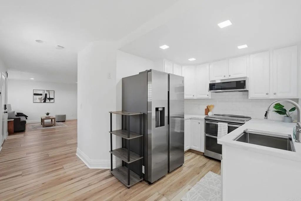 https://cdn.realtyfeed.com/cdn/127/306758980/1664800fbdd05e981b9b3a4d0d2bfc1f.webp