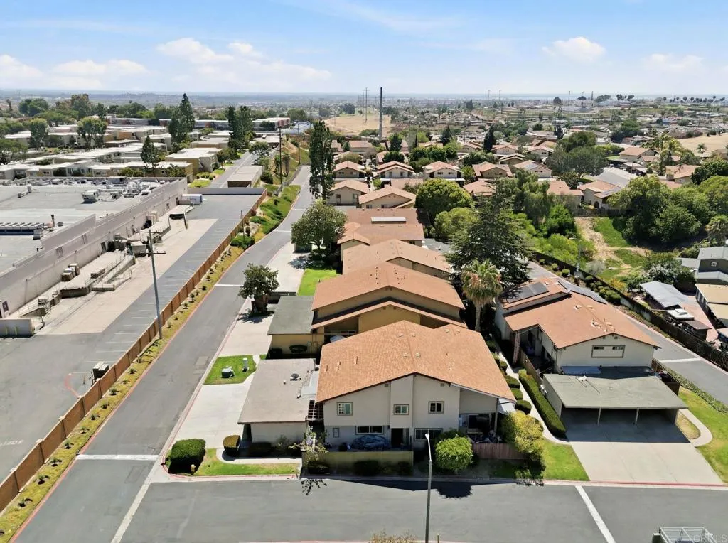 https://cdn.realtyfeed.com/cdn/127/306758980/307d2d1e342623bdc4df498575d122c7.webp