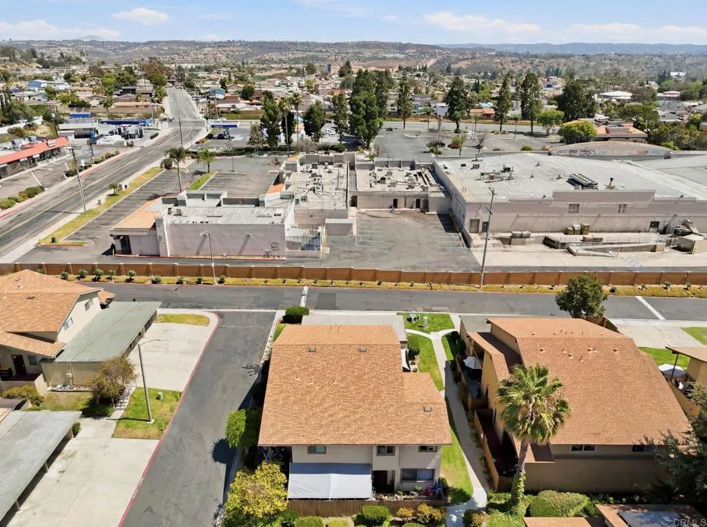 https://cdn.realtyfeed.com/cdn/127/306758980/918b64ba27db7691c6856721d62d2689.webp