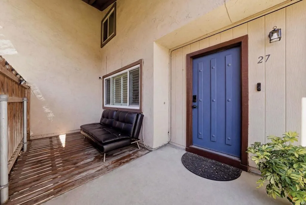 https://cdn.realtyfeed.com/cdn/127/306758980/ca1db023a7e6e55889301d25757f0a05.webp