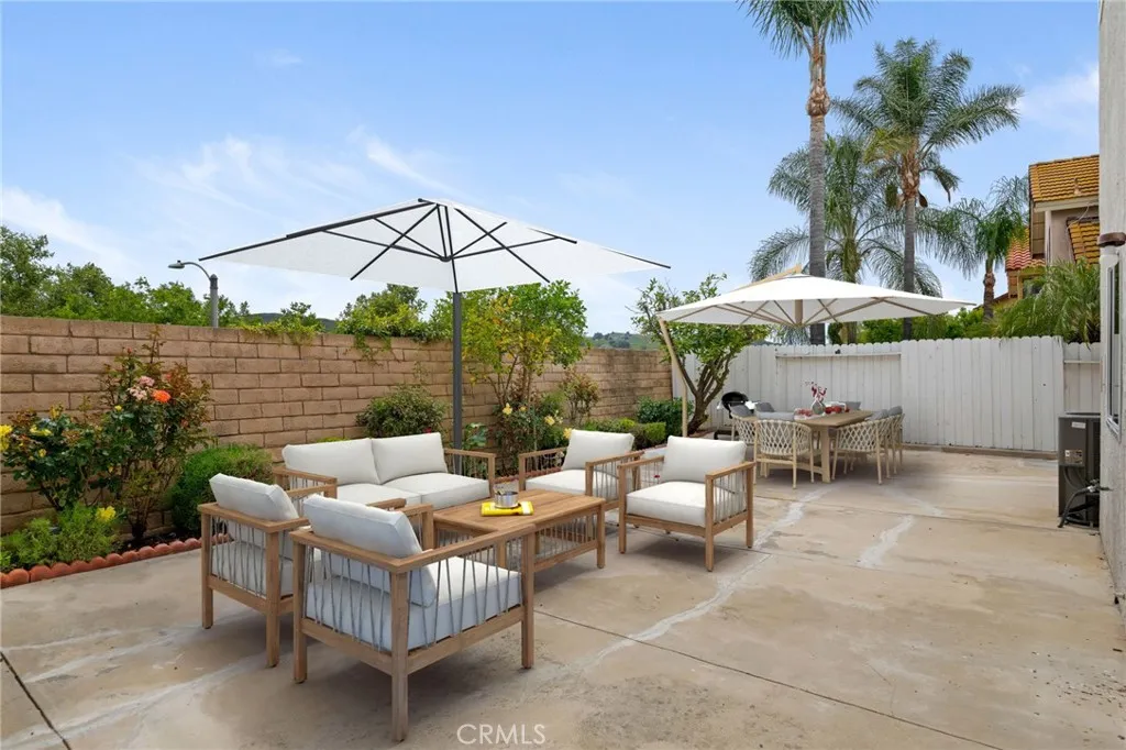3854 Lost Springs Drive, Calabasas, CA 91301 - Photo 4 of 29, Calabasas, CA