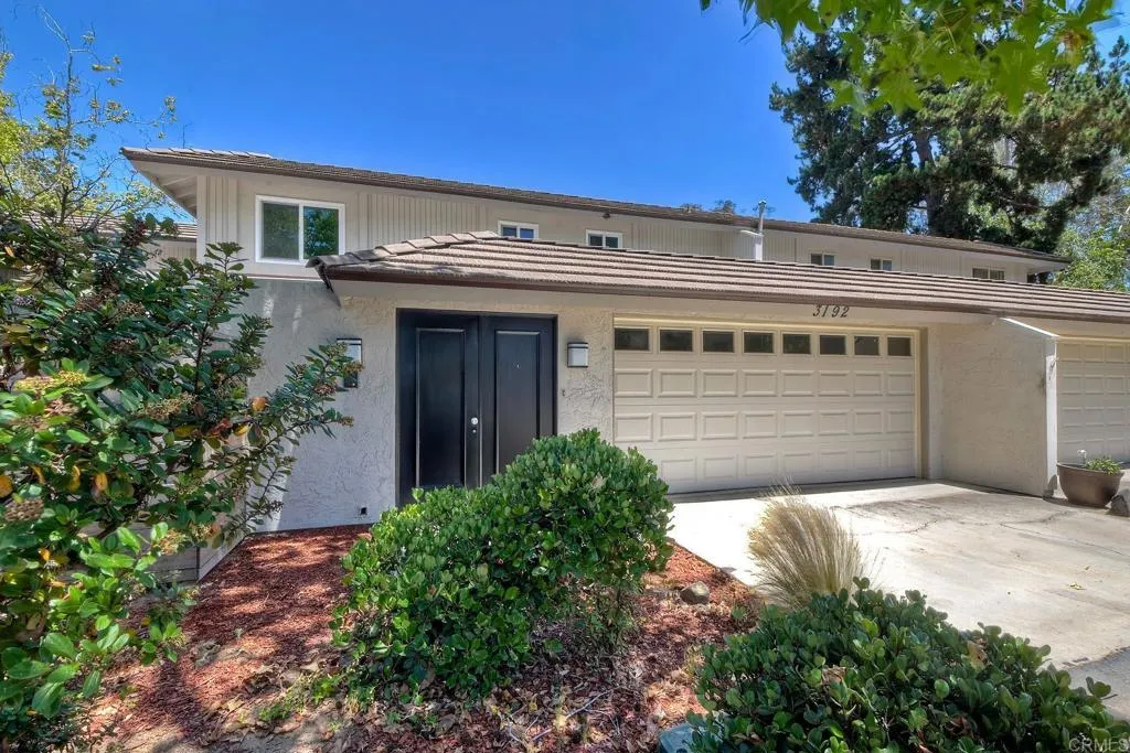 https://cdn.realtyfeed.com/cdn/127/306759004/aa9a0c2fa761597e8ae3b2a6dc48292e.webp