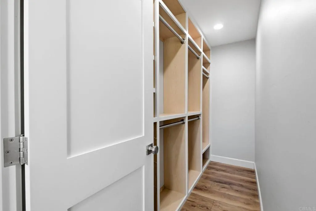 https://cdn.realtyfeed.com/cdn/127/306759004/c2dc467bdd5b19afe1f35831083fac10.webp