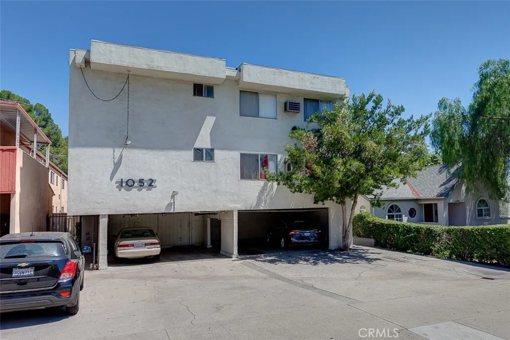 1052 Elm Avenue, Glendale, CA 91201 - Photo 3 of 17, Glendale, CA