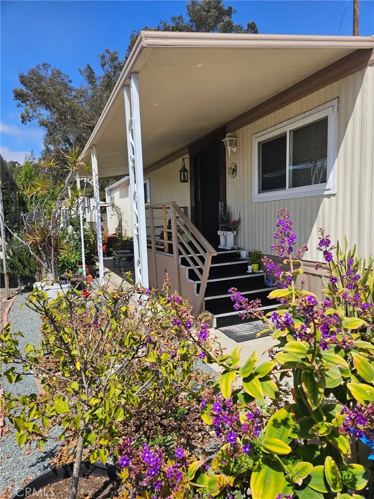 https://cdn.realtyfeed.com/cdn/127/306759046/473a270cac15731f440e4556c0a5480a.webp