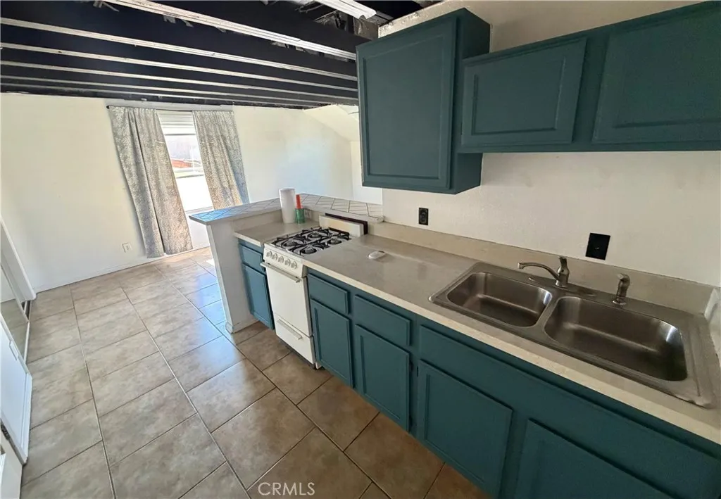 503 Traverse Drive, Costa Mesa, CA 92626 - Main photo, Costa Mesa, CA