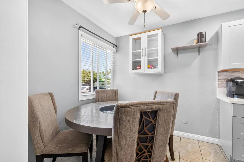 https://cdn.realtyfeed.com/cdn/127/306759070/040e8c2d8526a4634769b65d60cddf38.webp