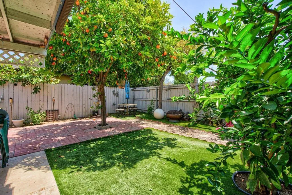https://cdn.realtyfeed.com/cdn/127/306759070/4328af5ddd1846d23dcc06e443f9c65d.webp