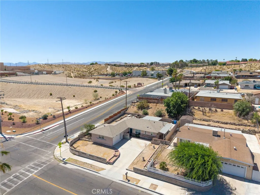 660 E Mountain View Street, Barstow, CA 92311 - Photo 4 of 48, Barstow, CA