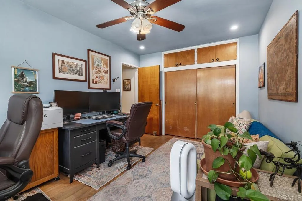 https://cdn.realtyfeed.com/cdn/127/306759102/46c83557c661bd8fc405ad8b6b3a1d86.webp