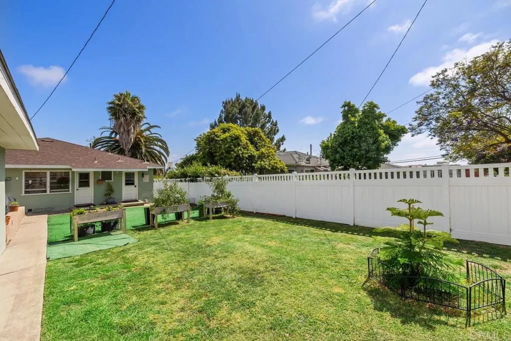 https://cdn.realtyfeed.com/cdn/127/306759102/8dd2ba15a8908b89f5580920442b2272.webp