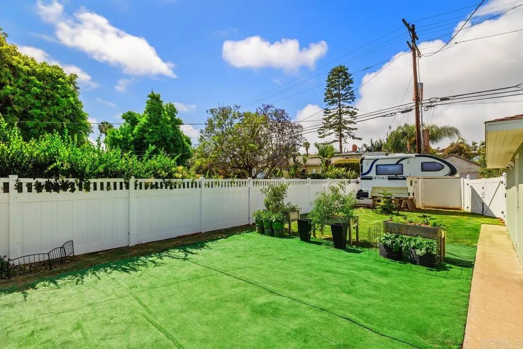 https://cdn.realtyfeed.com/cdn/127/306759102/bb9167594434c8c1fd1fcc1e3627ae33.webp