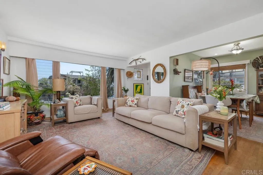 https://cdn.realtyfeed.com/cdn/127/306759102/d58333ea3b0672a44cd0c476b32641f0.webp
