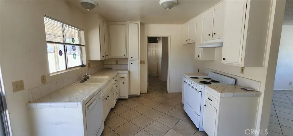 56159 Taos Trl, Yucca Valley, CA 92284 - Photo 3 of 24, Yucca Valley, CA