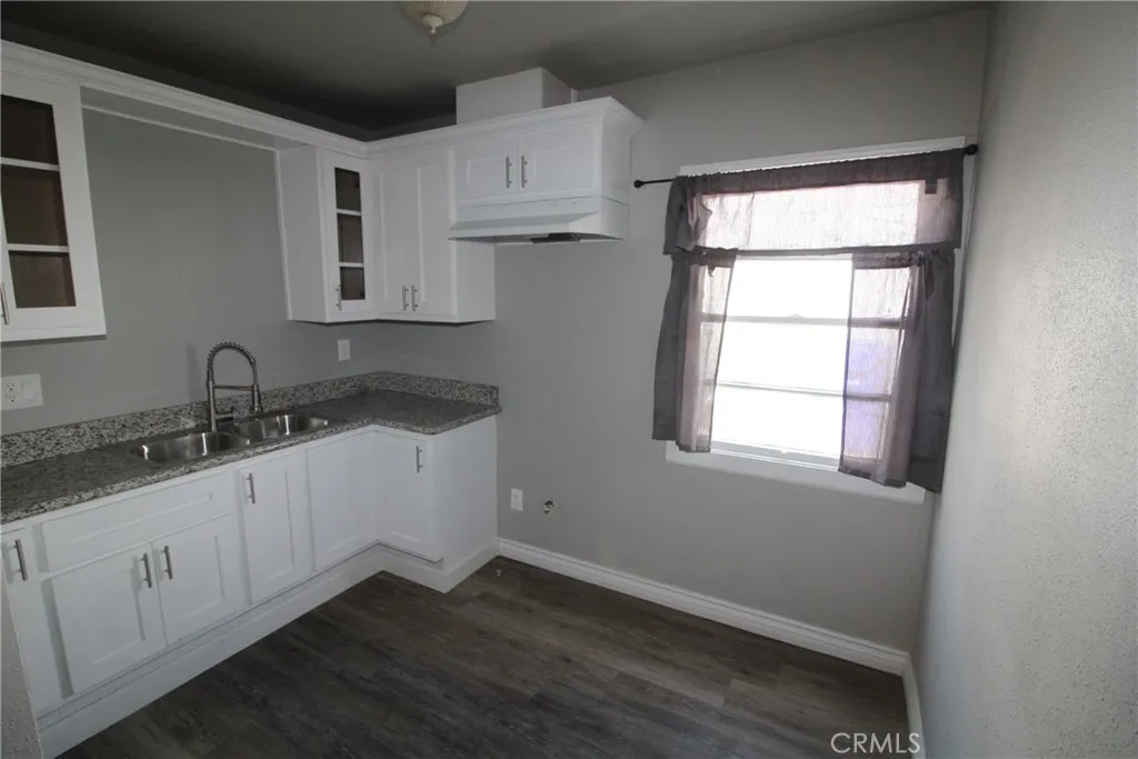 4986 Southern Avenue Unit B, South Gate, CA 90280 - Photo 4 of 6, South Gate, CA