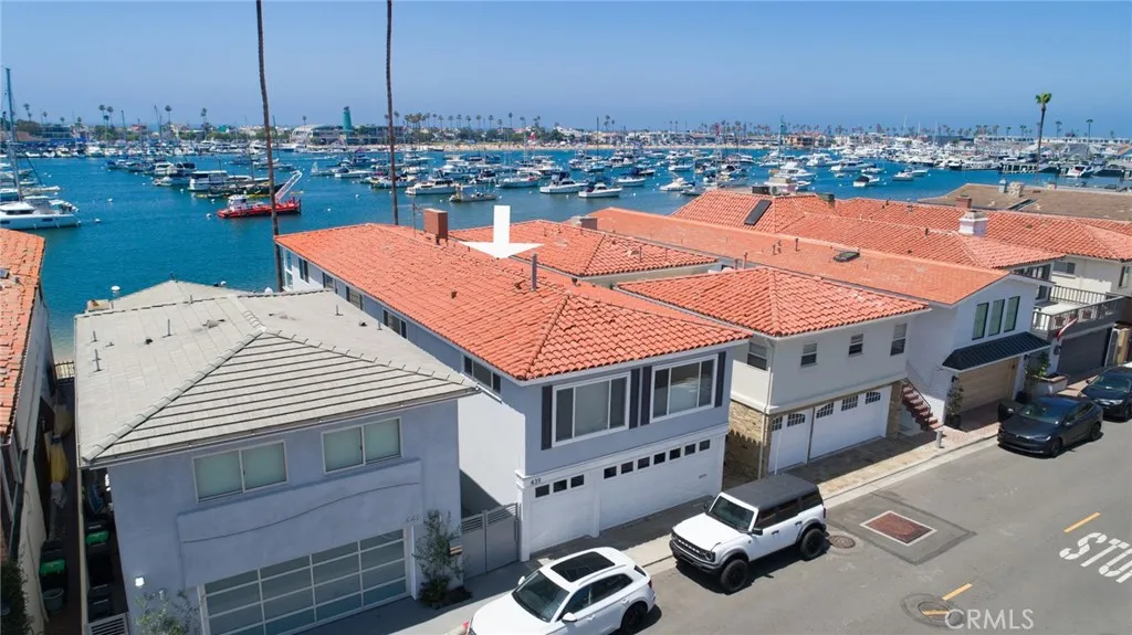 439 Via Lido Soud, Newport Beach, CA 92663 - Main photo, Newport Beach, CA