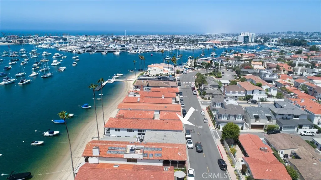 439 Via Lido Soud, Newport Beach, CA 92663 - Photo 4 of 22, Newport Beach, CA