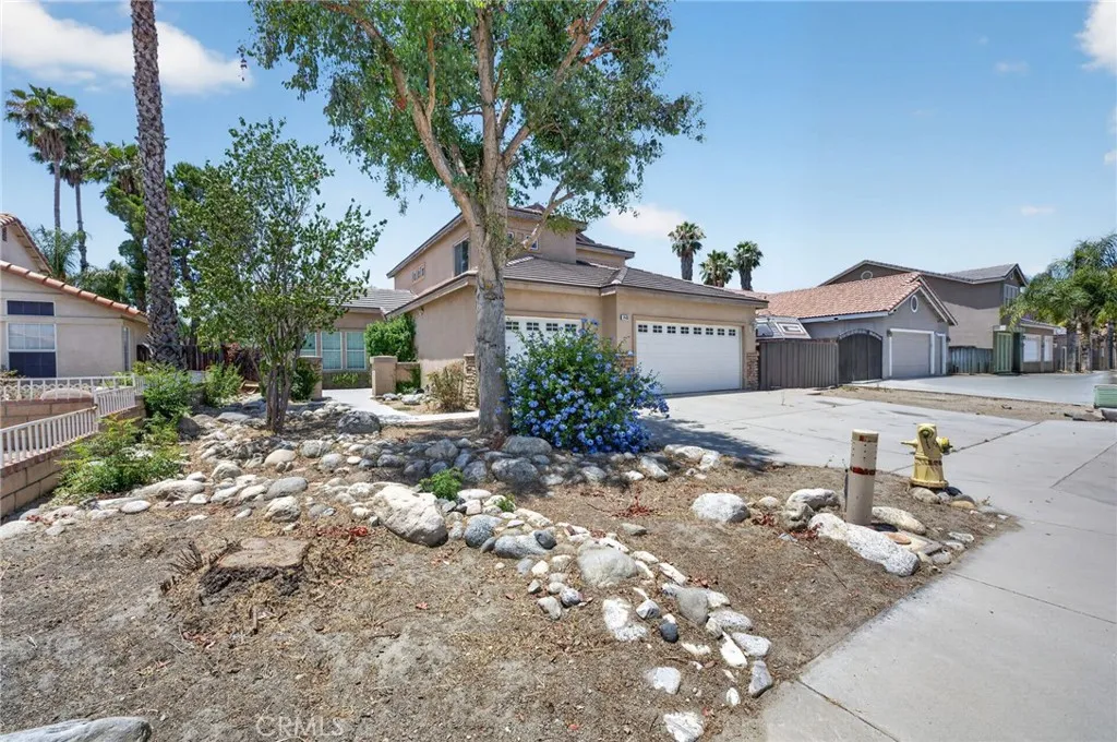 1448 Calle San Sebastian, San Jacinto, CA 92583 - Photo 4 of 71, San Jacinto, CA