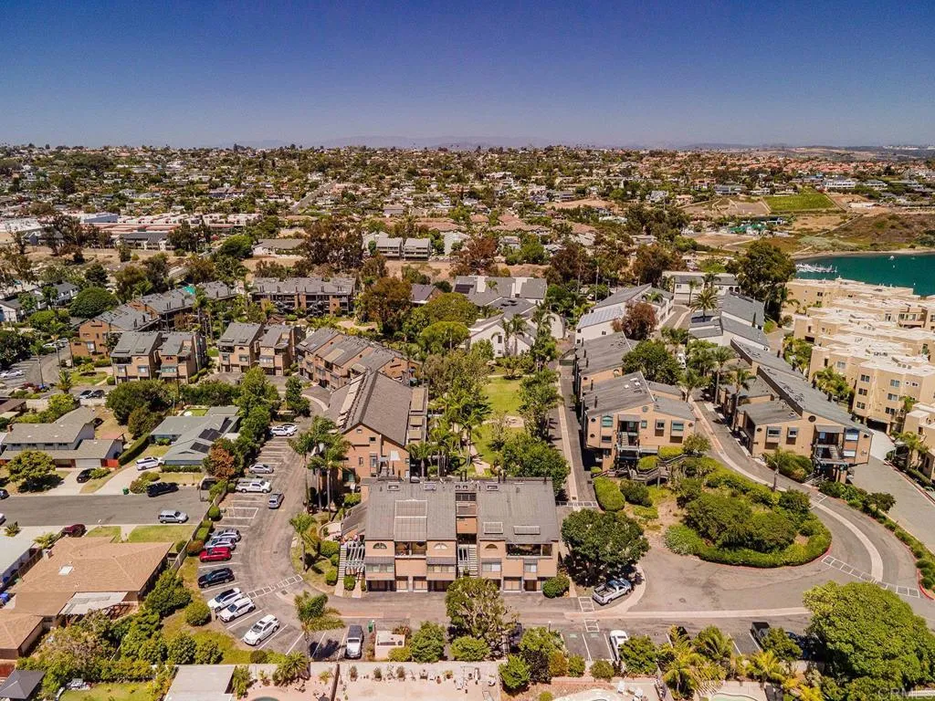 https://cdn.realtyfeed.com/cdn/127/306759145/ba37b4c6a6400924a8f57df348ce0c32.webp