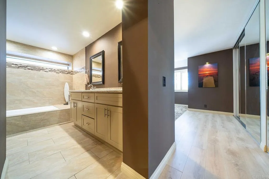 https://cdn.realtyfeed.com/cdn/127/306759145/f6c9329c4e5278384e64b03e7bf084e6.webp