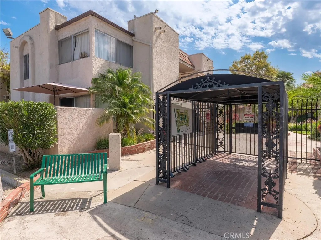 Placentia, CA 92870