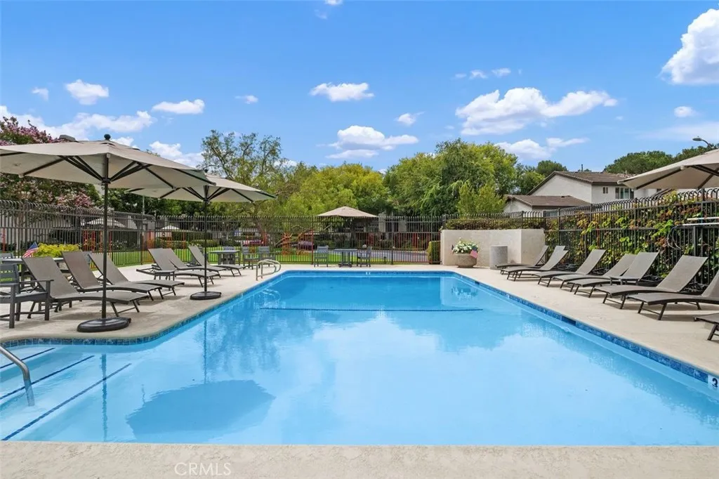 8 Summer Breeze, Irvine, CA 92603 - Photo 5 of 52, Irvine, CA