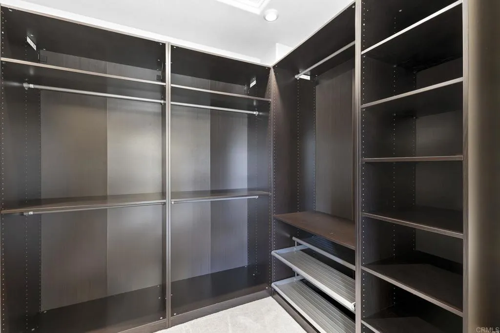https://cdn.realtyfeed.com/cdn/127/306759179/20ec6ef7c474b0132257edaca53a47b8.webp