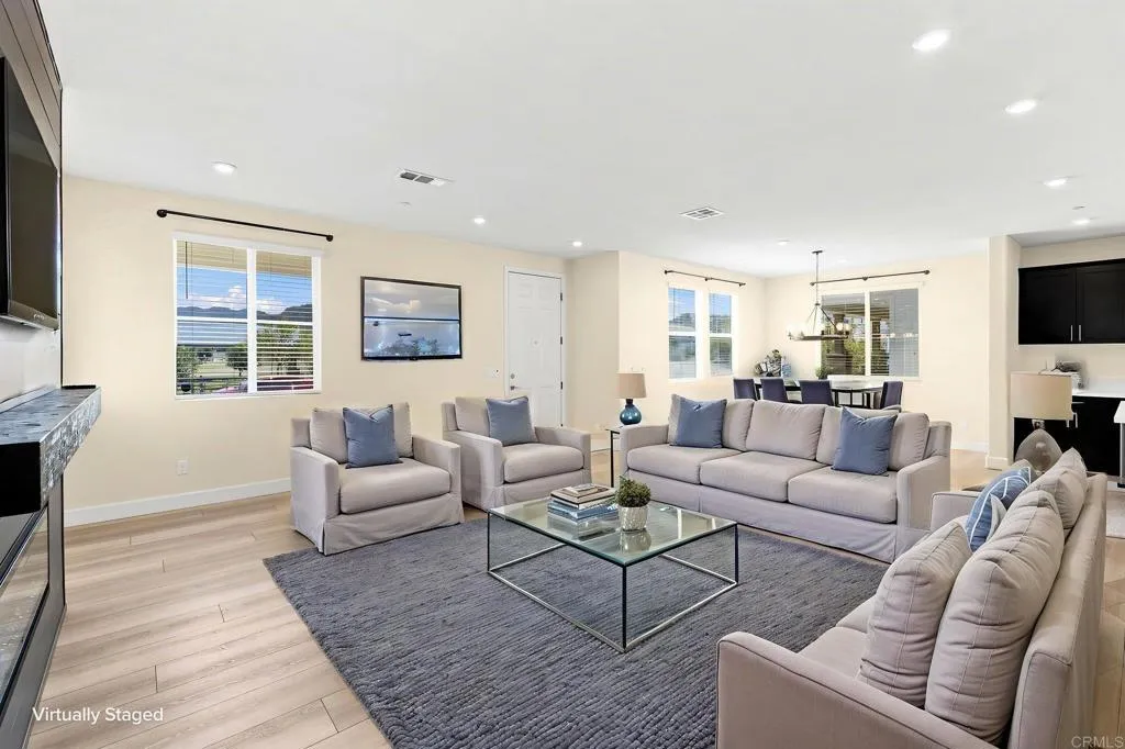 https://cdn.realtyfeed.com/cdn/127/306759179/675d70a2b4f5b311482728499b9166bb.webp