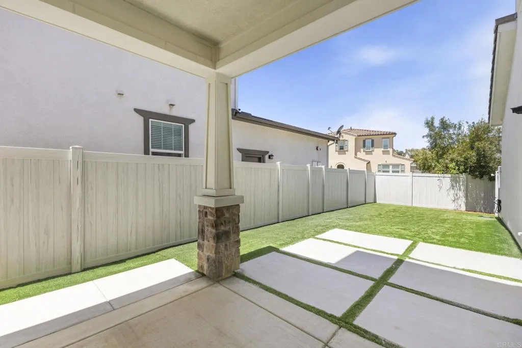 https://cdn.realtyfeed.com/cdn/127/306759179/82bb5587389b6146d464a22e4d1f378b.webp