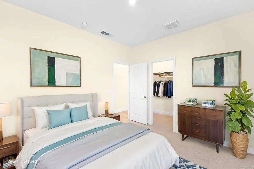 https://cdn.realtyfeed.com/cdn/127/306759179/aaac8628414e4b4289a06c1cbd37b1d3.webp